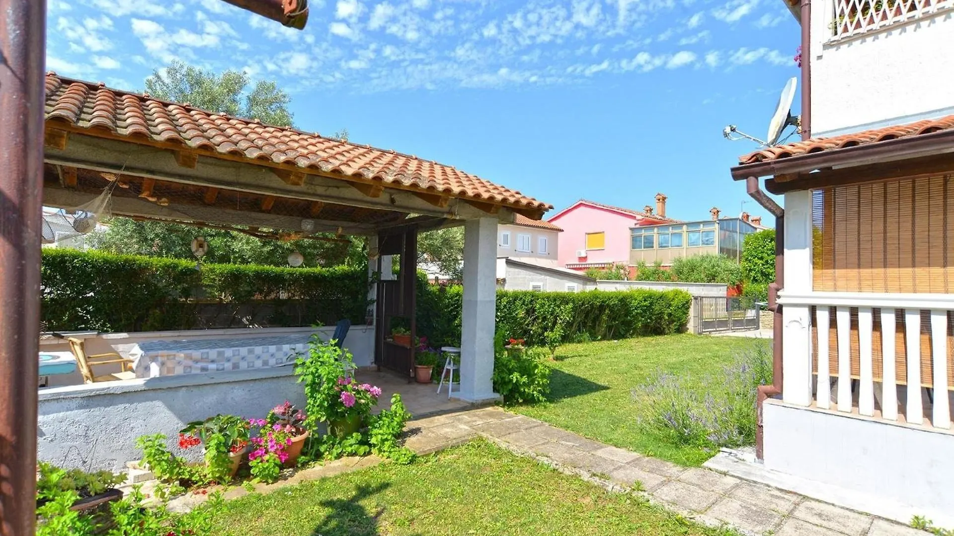 Apartment Ferienwohnung Fuer 6 Personen Ca 75 Qm In Medulin, Istrien Suedkueste Von Istrien